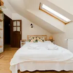 Apartamento Olbrachta 118d By Homeprime *