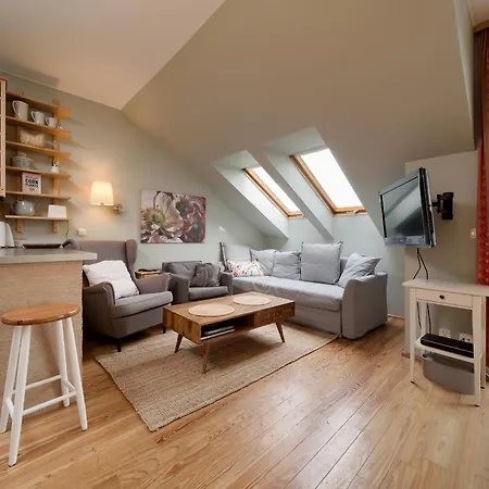 Olbrachta 118d By Homeprime Warschau